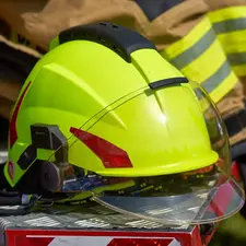 Hełm strażacki lekki TYTAN NEO HTMHełm strażacki lekki TYTAN NEO HTM