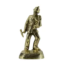 Statuetka mosiężna strażak z dzieckiem - prezent dla strażaka