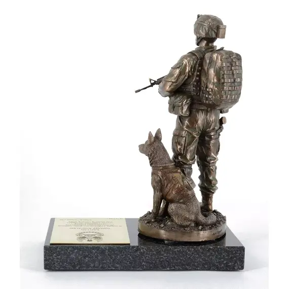 Prezent dla żołnierza - statuetka