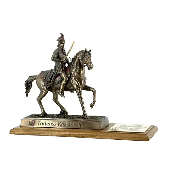 Statuetka Tadeusza Kościuszki na koniu – elegancki prezent wojskowy na awans i jubileusz