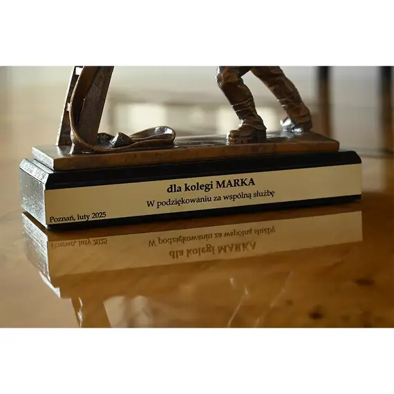 Statuetka STRAŻACY - 30 cm na prezent dla strażaka