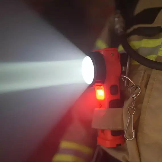 Latarka kątowa ATEX M-FIRE GUARDIAN XR 240 lm - światło pomocnicze czerwone