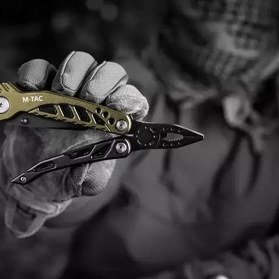 M-Tac multitool Type 2 - kompaktowe i niezawodne wyposażenie do domu i w teren