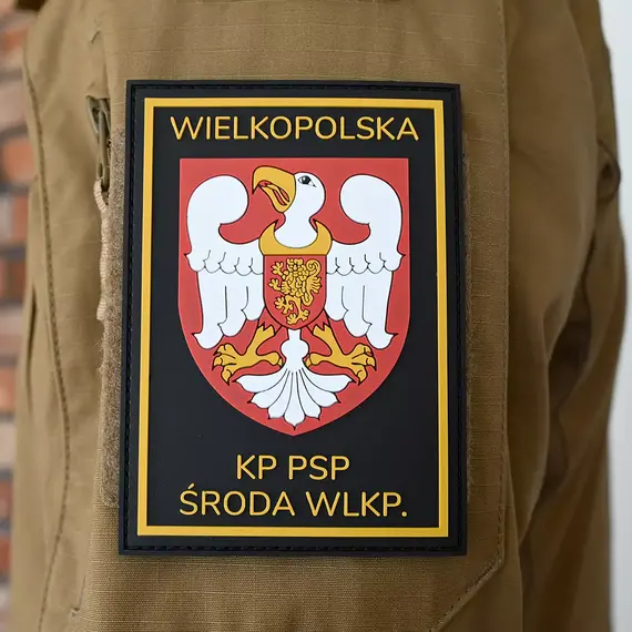 Naszywki strażackie PCV – trwałe, personalizowane z logo jednostki