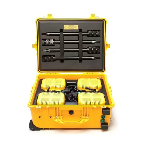 PELI 9470 RALS - najaśnica z masztem 208 cm, LED 24 000 lm, żółta
